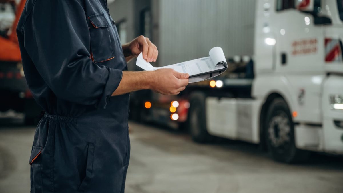 Frete no E-commerce B2B: Tabelas, Transportadoras e Regras por Região